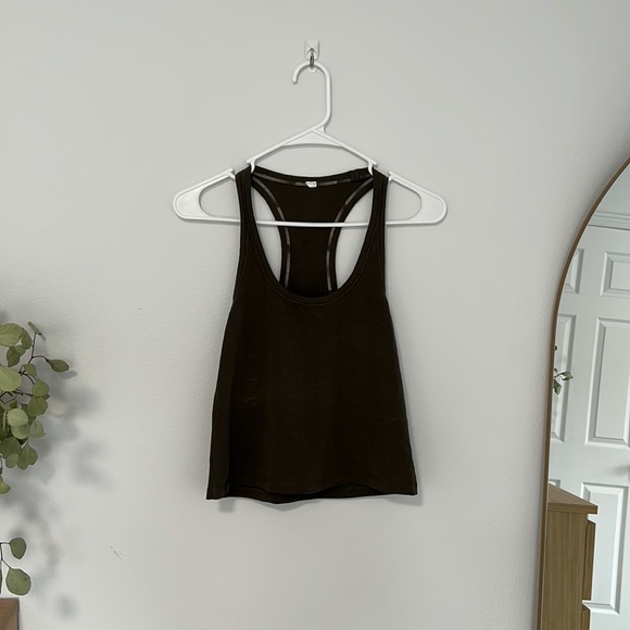 Lululemon dark green cropped racer back tank top - Picture 1 of 6